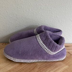 Muk Luks Rita Full Fit Washable Womens Memory Foam Slip-On Slippers